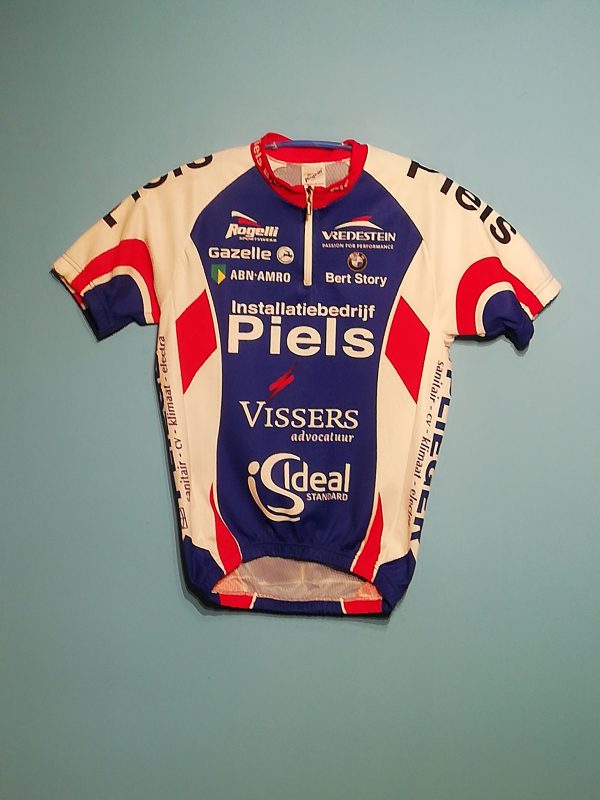 PIELS-VISSERS-IS IDEAL 2009/2010