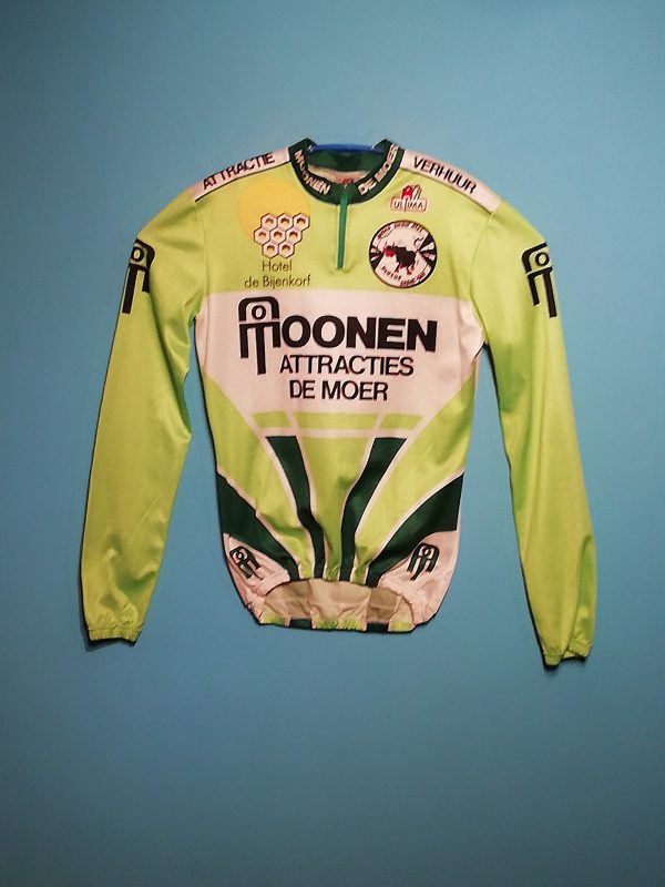 MOONEN ATTRACTIES 1994